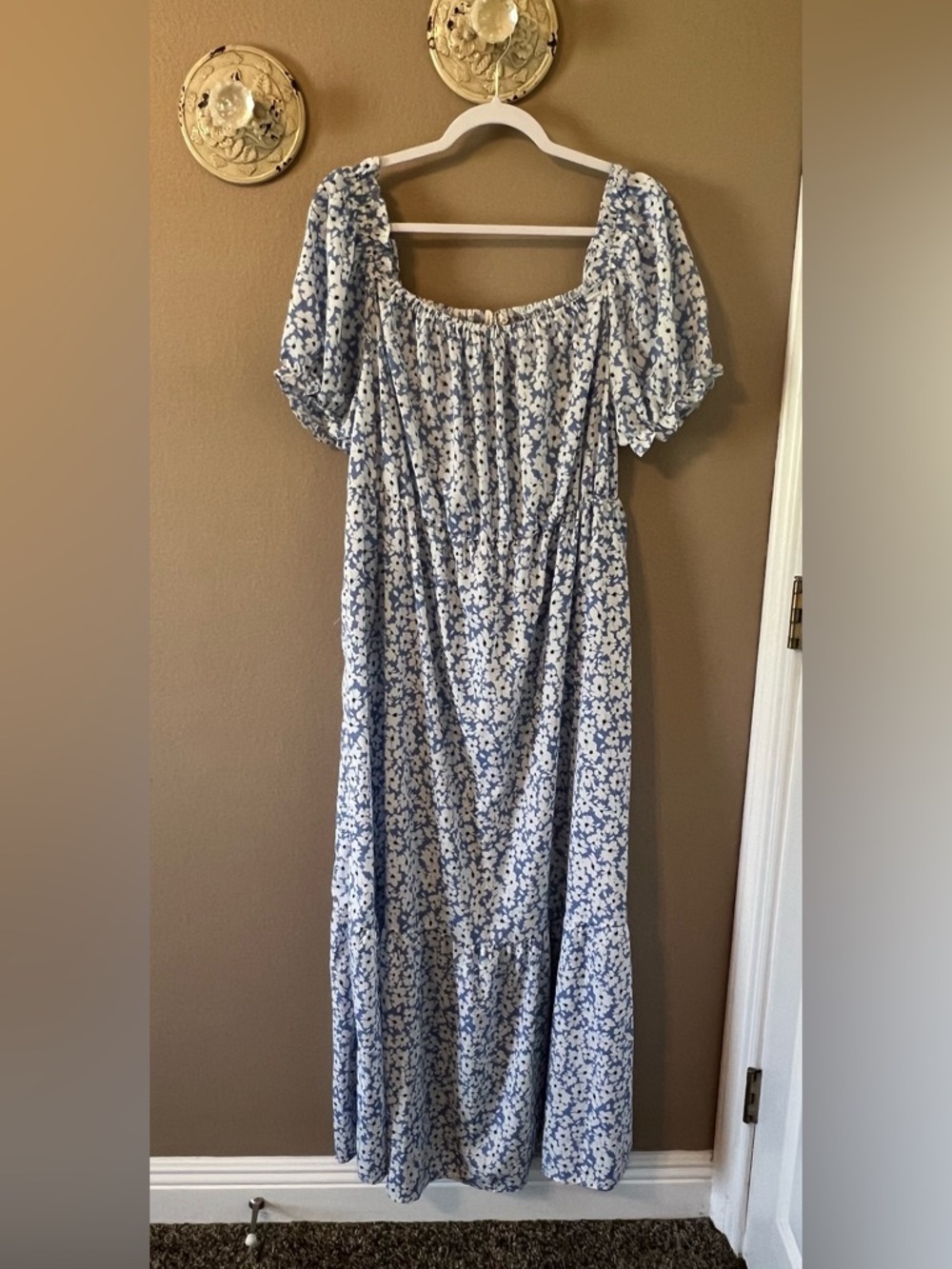 Grace & Emma Blue Floral Puff-Sleeve Maxi Dress